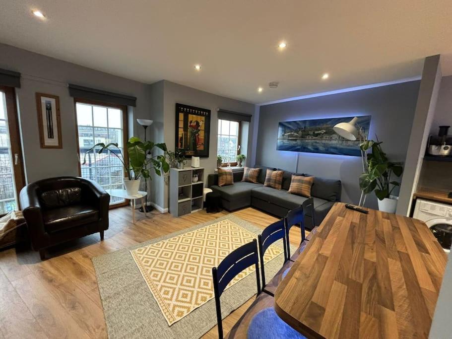 Sunshine On Leith. The River View Apartment! Edinburgh Exterior photo